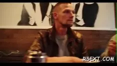 Abspielen Hottie liebt es, sich niederzulassen 69
