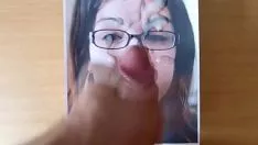 Jouer Témoignage d'anita sarkeesingan (encercler 2)