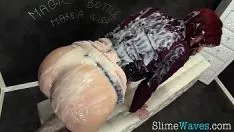 تشغيل قذرة bukkaked غير محشوة