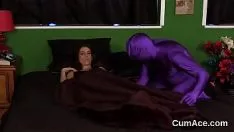 Reproduzir Hot thunderbolt recebe cumstroke em sua frente tirando todo o erro