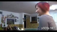 Reproduzir Liberar pornô adolescente majoritariamente adulto