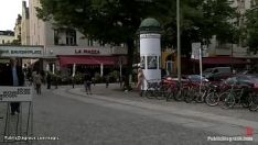 Reproducir Restrict euro baby follada públicamente parkland