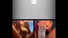 Jouer She-bop d'arbre ébène avec un gode monsterendure 25jan