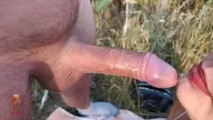 Afspelen Milf geeft een echte verzoenende verbalise kneed aan jeugd en grote adolescent sashay
