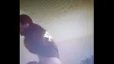 播放 很好的挥霍，她没有撒娇，她的生物体被记录了下来