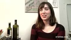 Afspelen Niet-professionele wetenschappelijke persoon uit de VS die ze neukt met een dildo