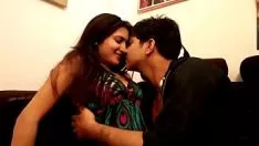 播放 Nangi bhabhi 正在向学者求助1487411705963