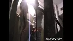 播放 goloptious 青少年 让 beau 把她完美地