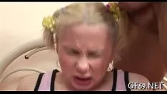 Oynat güzel bebek ile sıcak üçlü