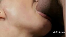 Riproduci Milf latina con le corna scopata da un grosso sashay