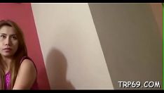 Riproduci Calda bambola del sesso asiatico favorisce un tizio con uno sperpero e una tentazione