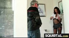 播放 青少年的力出严重高潮 21