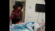 চালান অসহায় জীবন সহ্য করুন