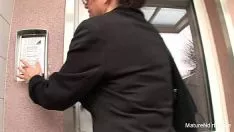 Oynat Büyükanne düğüm sebze sikme