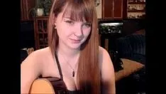 Играть Исполнение на гитаре без посторонней помощи cams.iseporn.net