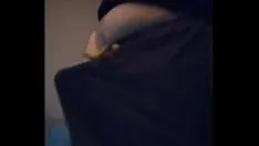 Reproducir Oso cachondo cachondo masturbándose (con semen)