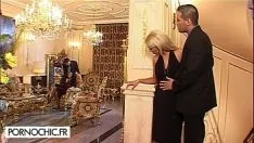 再生 城でのスインガー 4 人組とアナル セックス