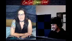 Putar Camgirl cosplay membagikan saran terbaiknya untuk camming
