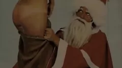 Putar Pornostalgia Natal Vintage: Orgy Group Lesbian dengan pussies berbulu