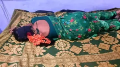 Riproduci L'intima indulgenza di Desi Housewife: la passività della coppia di amatoriale Telugu Sex Session