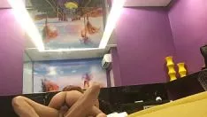 Reproducir Un Thomas más nuevo en la picadura del tío.