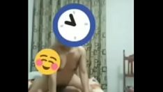 تشغيل كيف يتجول الأثرياء أناهي فوق بلدي sashay