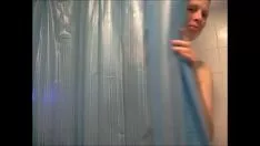 Play Shower down clock with sara